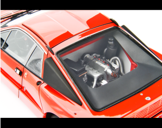 Lancia 037 Rally Stradale 1982 Rosso Laudoracing 1:18 Resinemodell (Türen, Motorhaube... nicht zu öffnen!)